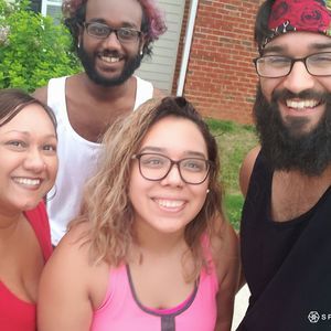 Meet your Posher, Kay